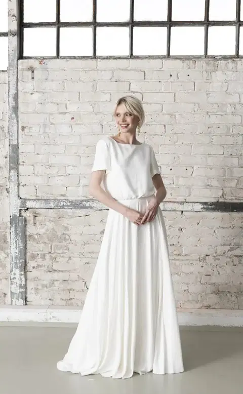 Marilize wedding dress by Kisui, A-line, satin