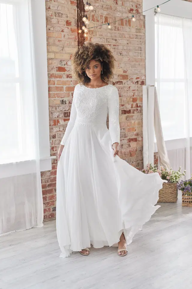 Lorraine by Rebecca Ingram: A-Line silhouette, V-neck neckline, sleeveless, chiffon