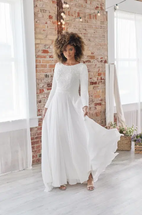 Lorraine wedding dress by Rebecca Ingram, A-line, chiffon