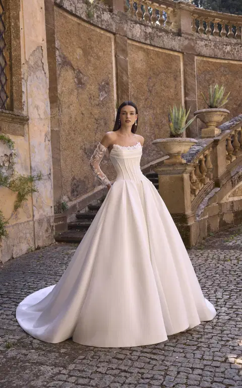 Annie 63228 wedding dress by Veni Infantino, ball gown, satin
