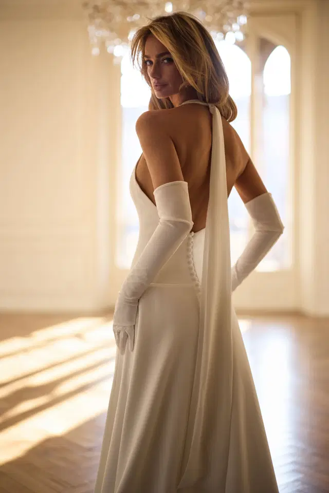 Aligrina by Milla Nova - view 2 of 3