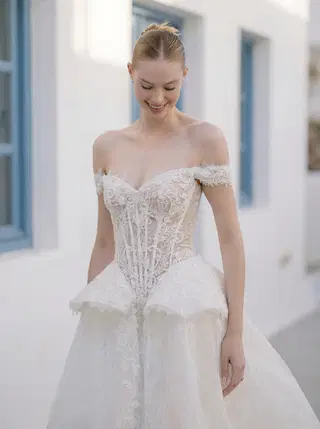 Telah 1010091 by Mori Lee - view 3 of 5
