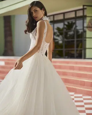 Jillyn by Luna Novias - view 3 of 4