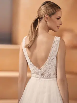 MURIEL by Bianco Evento - view 4 of 4