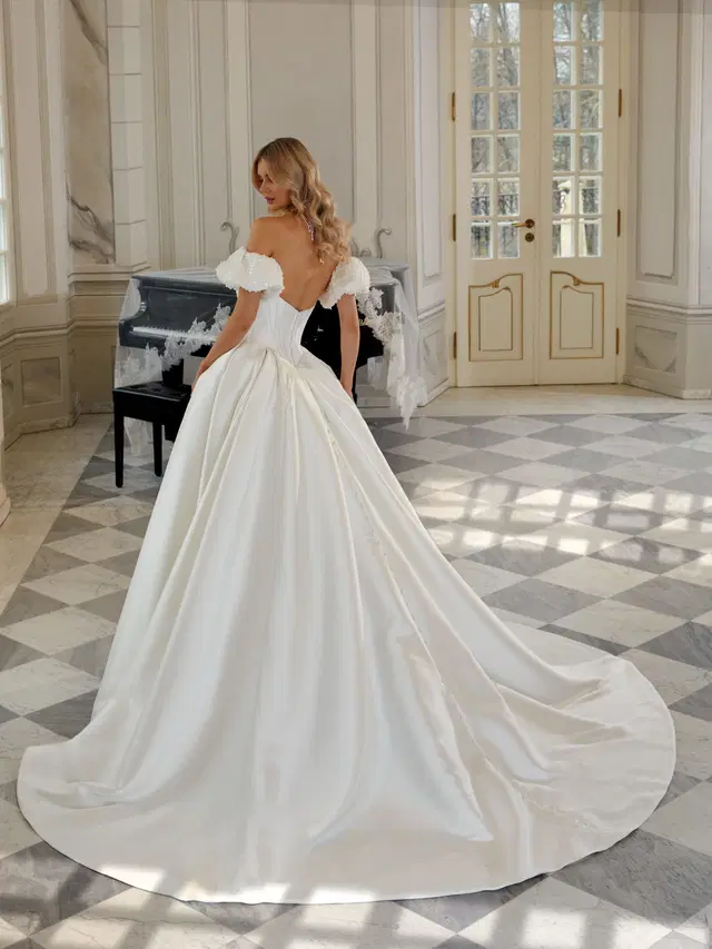 Katie by Vanilla Sposa - view 2 of 2