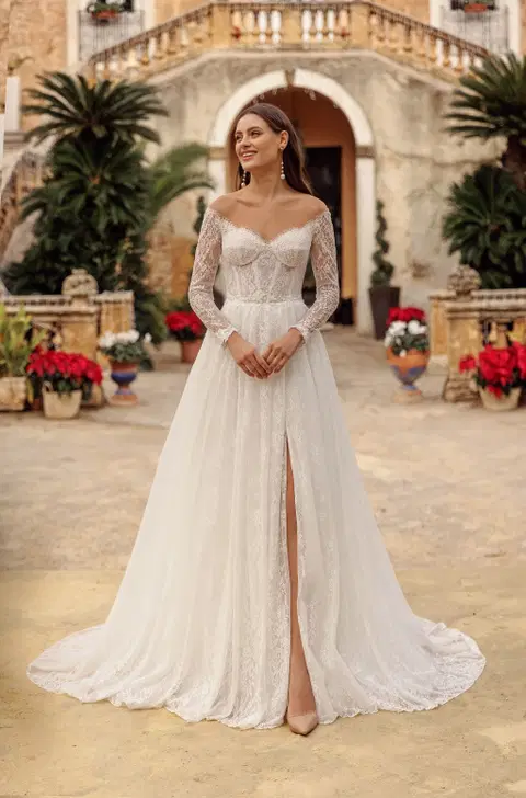 Style 8327 wedding dress by Monica Loretti, A-line, lace