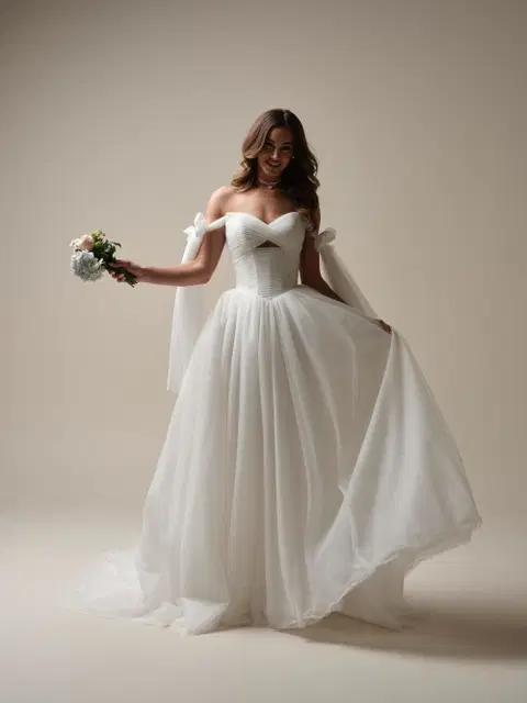 Evan wedding dress by Maggie Sottero, ball gown, tulle