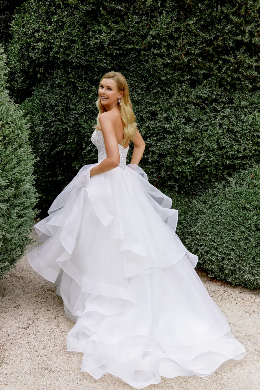 44534 by Sincerity Bridal - view 7 of 8