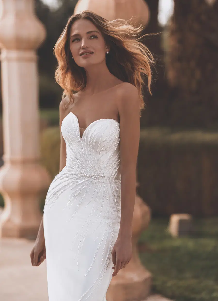 Virginia by Enzoani - view 5 of 9