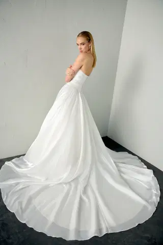 Muse by Justin Alexander Signature - view 7 of 7