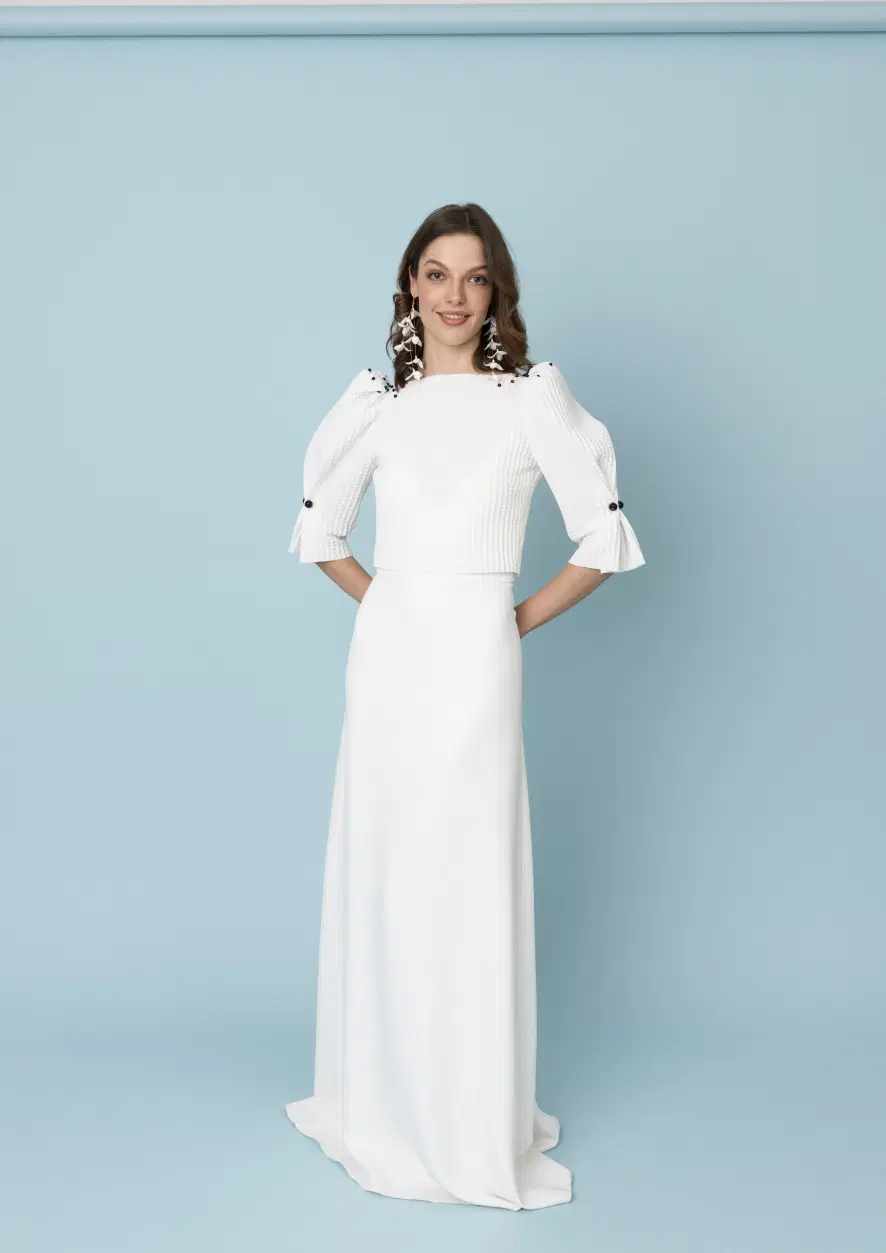 Harley Piqueé Jacket by Kisui: Straight silhouette, boat neck neckline, short sleeves