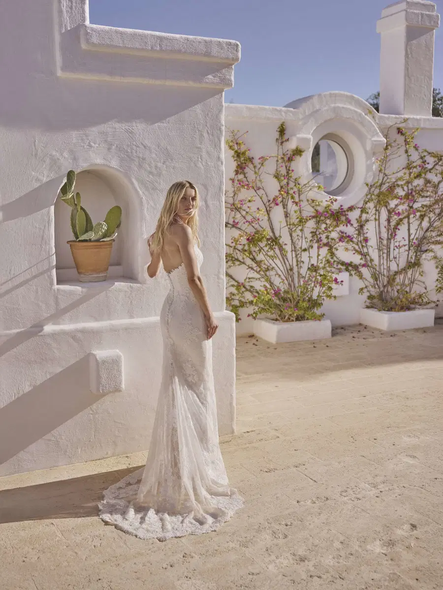 Lois von Modeca Bridal - Ansicht 2 von 5