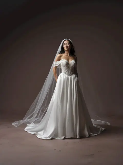 Laurette wedding dress by Rebecca Ingram, A-line, organza