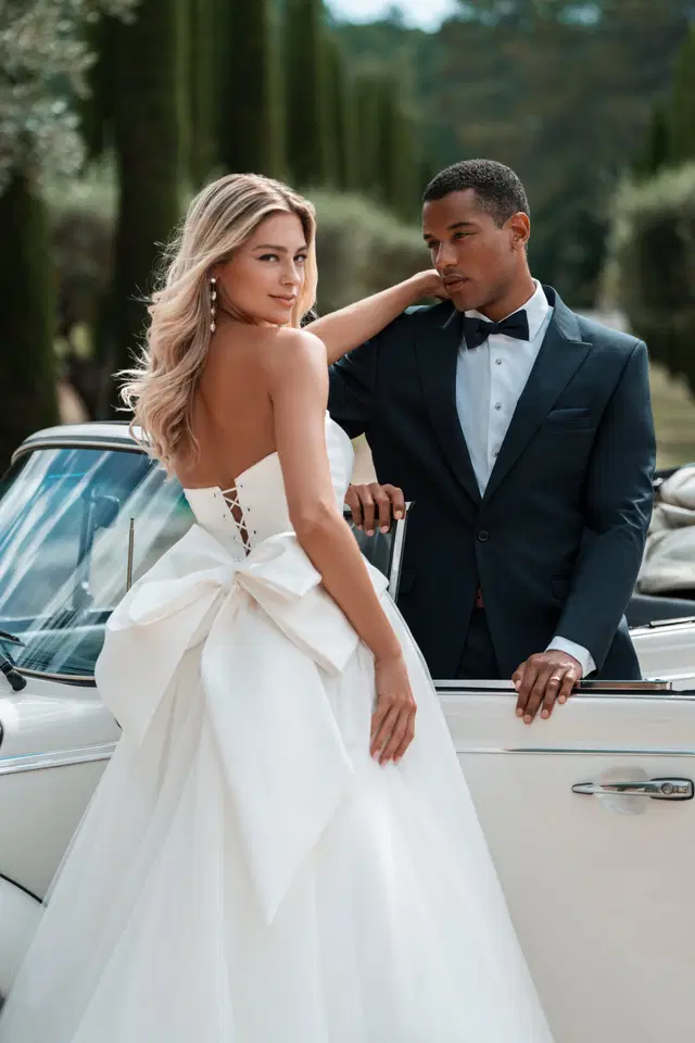 A1311 by Allure Bridals - view 10 of 10