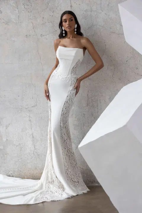 Fabienne wedding dress by Jarice, mermaid, lace