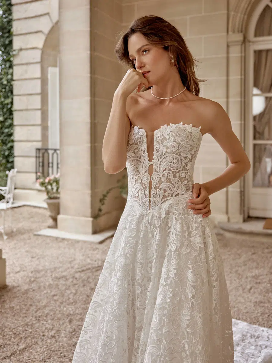 Mirabelle by Justin Alexander - view 10 of 11