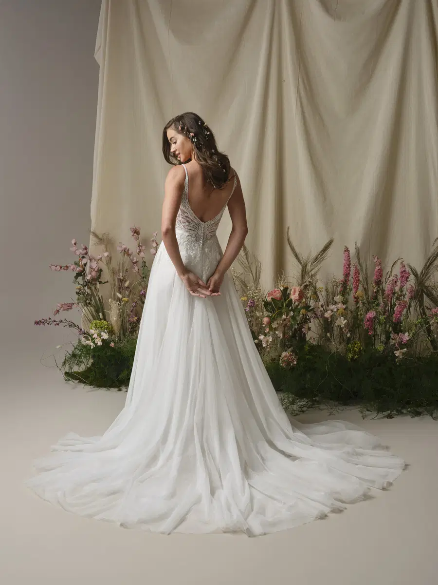 Valarie by Rebecca Ingram - view 6 of 11