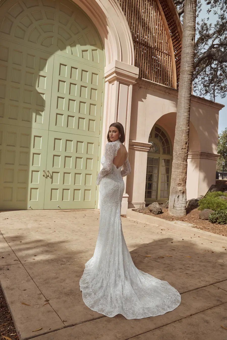 LA26262 Laura by Calla Blanche - view 2 of 6