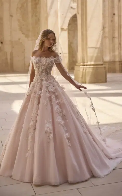 Hideko wedding dress by Veni Infantino, A-line, tulle
