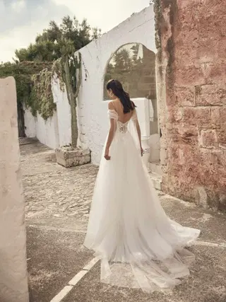 Marjorie von Modeca Bridal - Ansicht 2 von 7