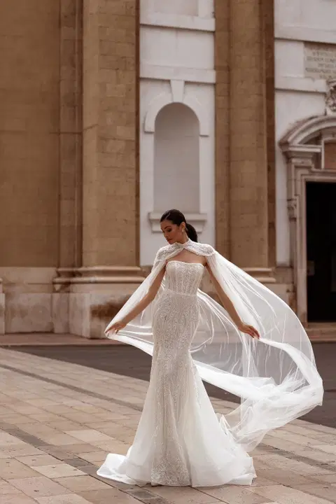 Wizard wedding dress by Carfelli, lace