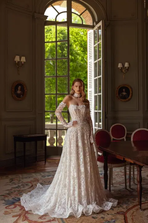 Kala wedding dress by Maks Mariano, mermaid, lace