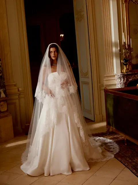Jones wedding dress by Justin Alexander, A-line, mikado