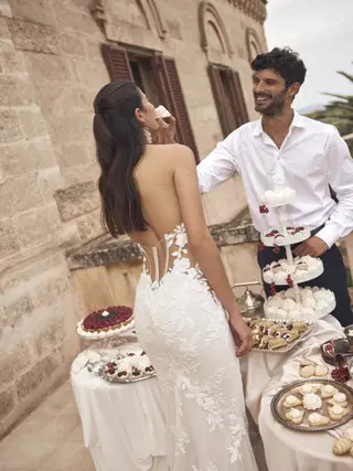 Mavie von Modeca Bridal - Ansicht 2 von 7