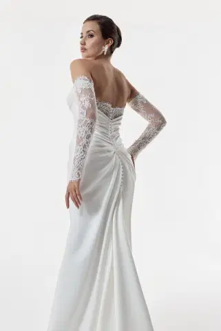 Abigail by Josephine Scott - view 4 of 4