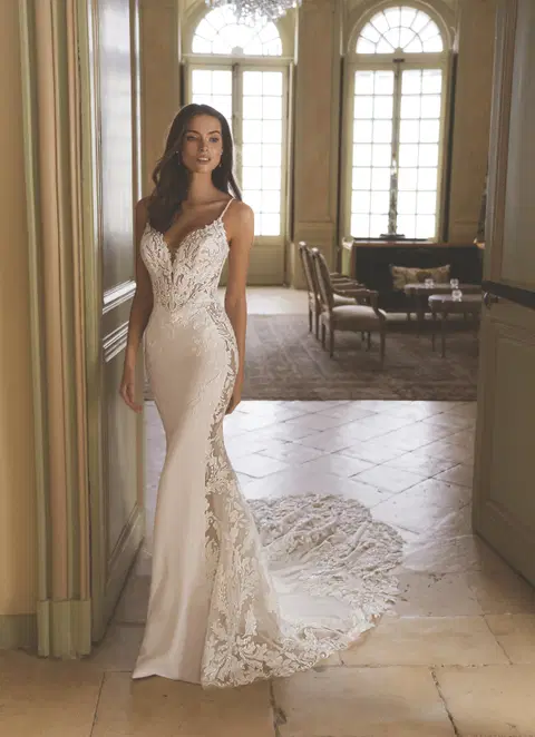 Galit wedding dress by ÉLYSÉE, fit & flare, lace