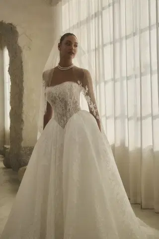 2625 by Casablanca Bridal - view 3 of 8