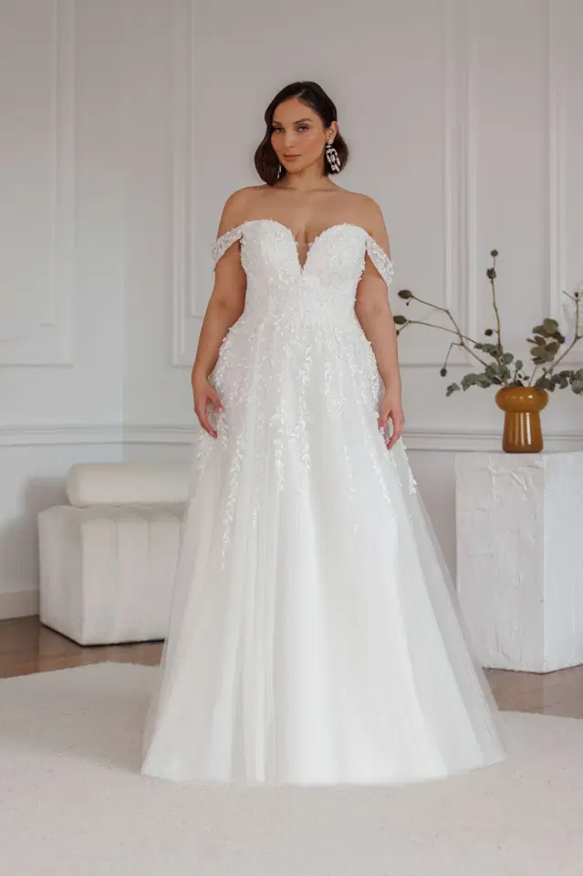 Caro by Jarice: A-Line silhouette, off-shoulder neckline, lace