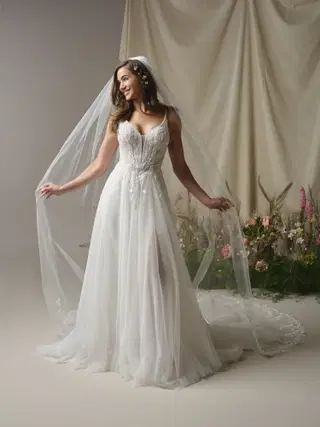 Valarie by Rebecca Ingram - view 3 of 11