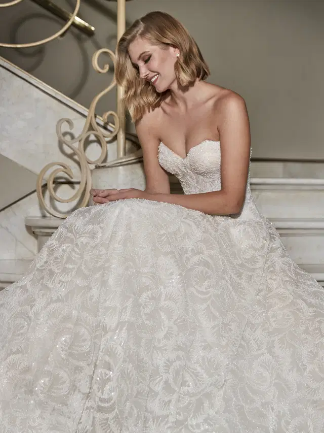 STARLEE by Pronovias Privée - view 3 of 3
