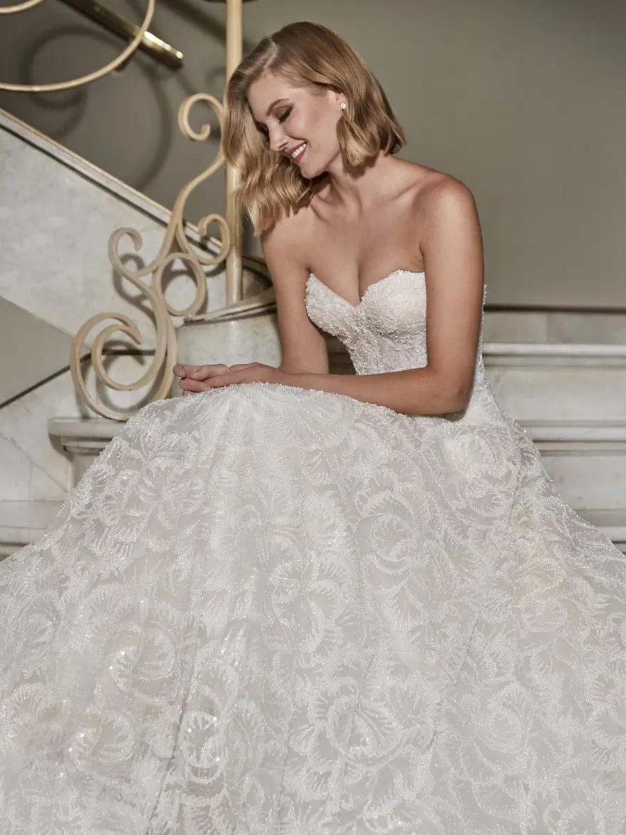 STARLEE by Pronovias Privée - view 3 of 3
