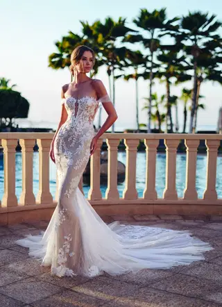 STASIA by Enzoani - view 3 of 8