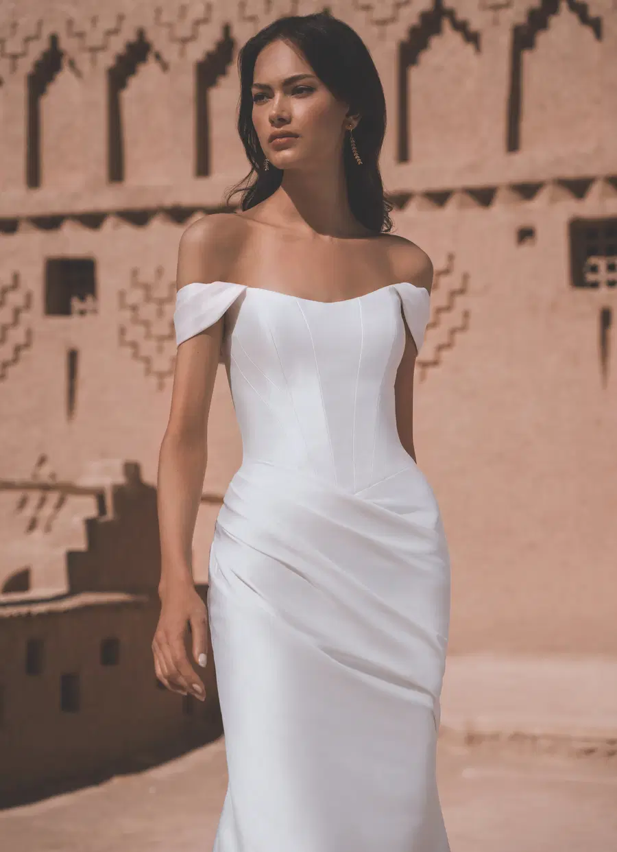 Tova by Enzoani - view 6 of 10