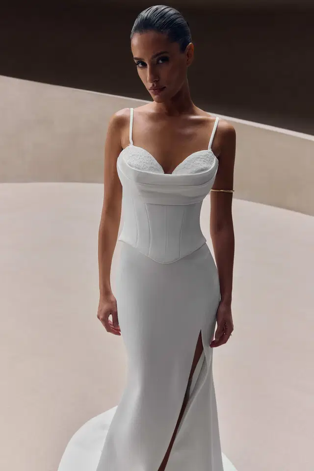 Farella by Milla Nova - view 3 of 3