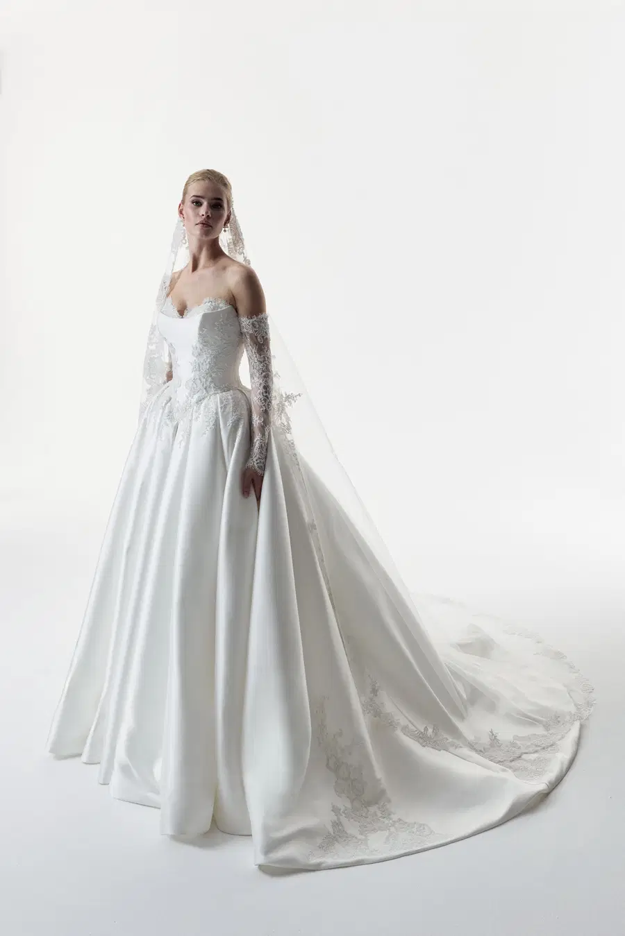 Cordelia by Josephine Scott - view 3 of 9