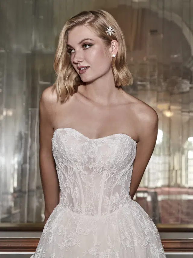 CHAMOMIL by Pronovias Privée - view 3 of 3