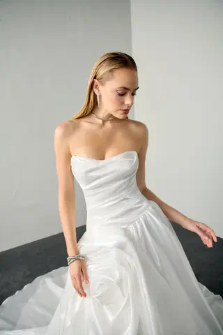 Muse by Justin Alexander Signature - view 5 of 7