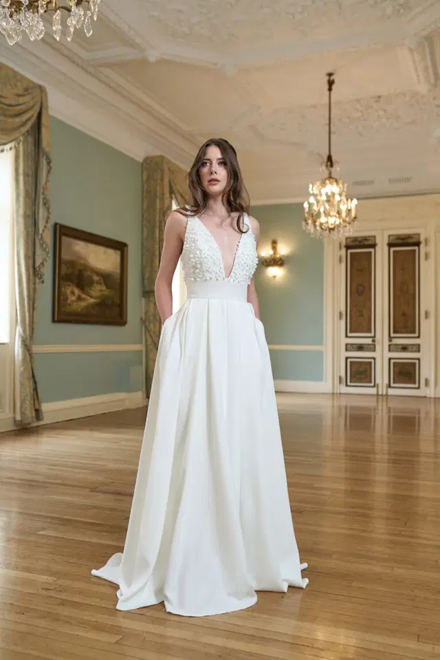 Stella by Eliza Jane Howell: Jumpsuit silhouette, deep V-neck neckline, sleeveless, satin