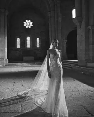 Loren by Rosa Clara - view 4 of 5