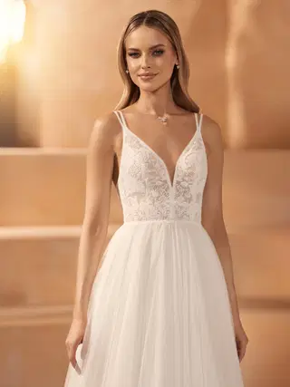 MARTHA by Bianco Evento - view 3 of 4
