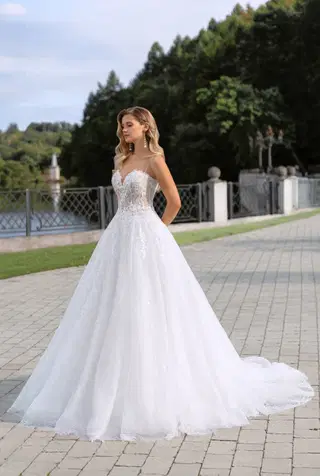 5560 by Serena Bridal - view 4 of 5