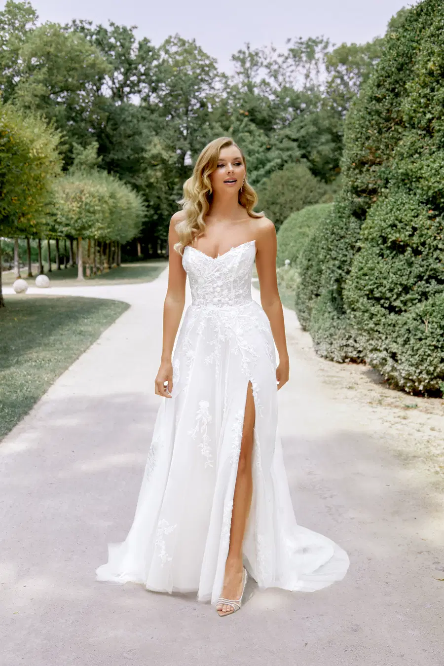 44526 by Sincerity Bridal - view 6 of 9