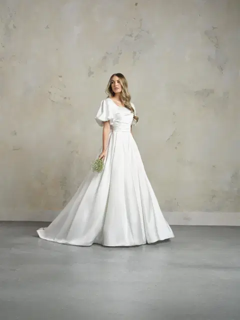 Anniston Marie wedding dress by Maggie Sottero, ball gown, satin
