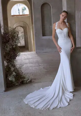 Finnli by Mori Lee - view 3 of 8