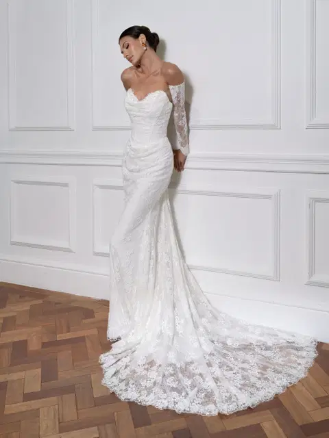Tara trouwjurk van Avenue by Josephine Scott, trompet, kant