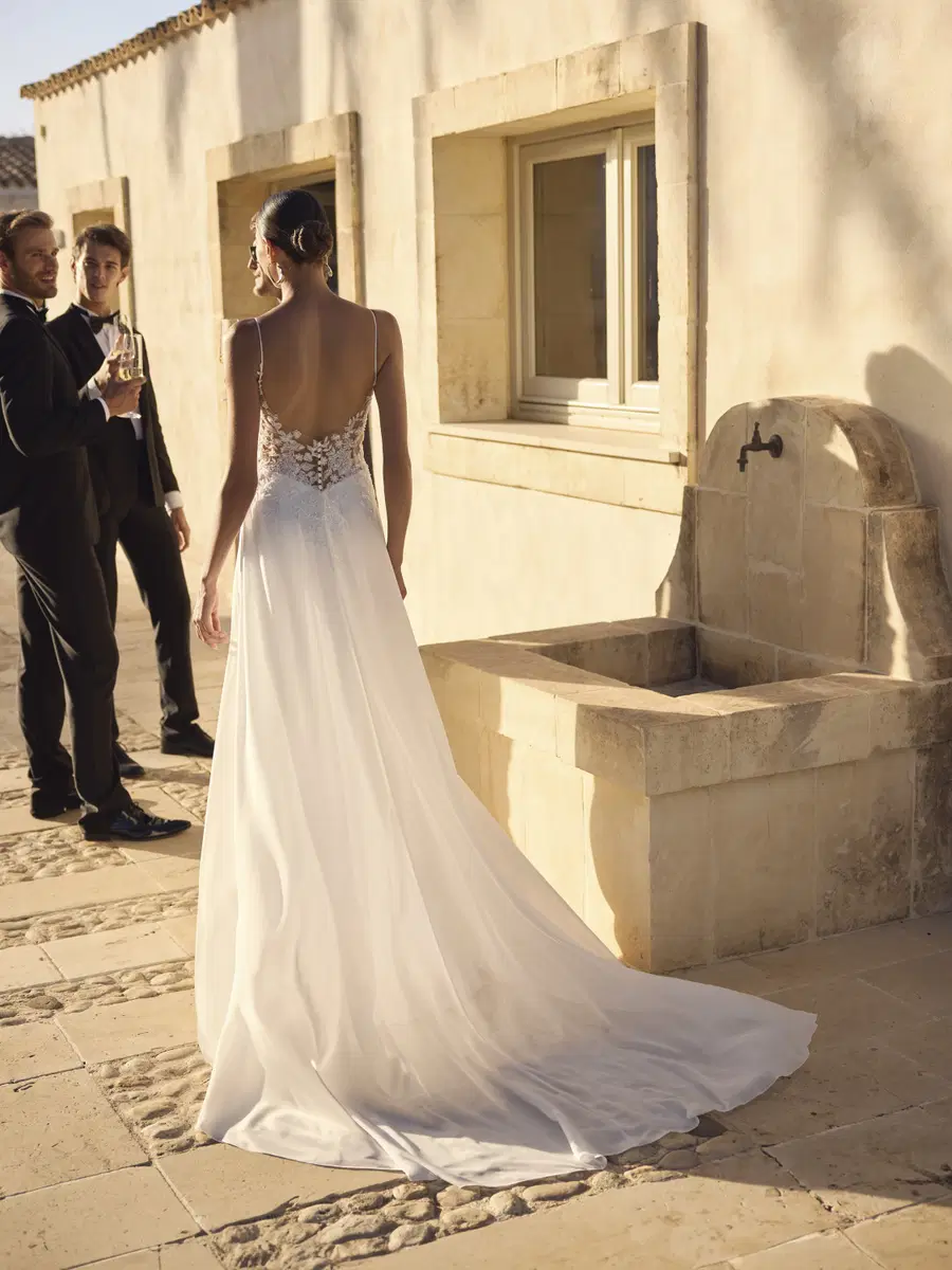 Grand by Modeca Bridal - view 7 of 9
